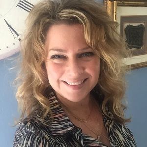 Meet your Posher, Christy